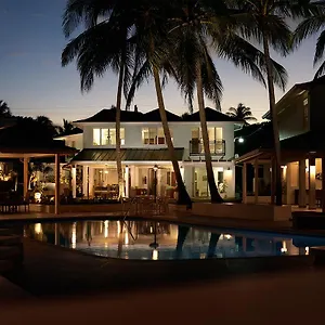 coral-cay-villas.hotelsochorios.net/